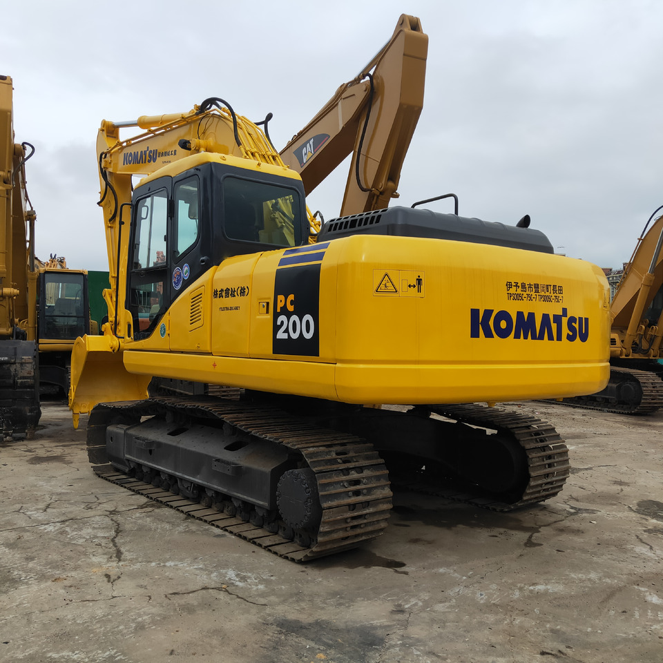 KOMATSU PC200-7 - Excavadora de cadenas: foto 2 KOMATSU PC200-7 - Excavadora de cadenas: foto 2