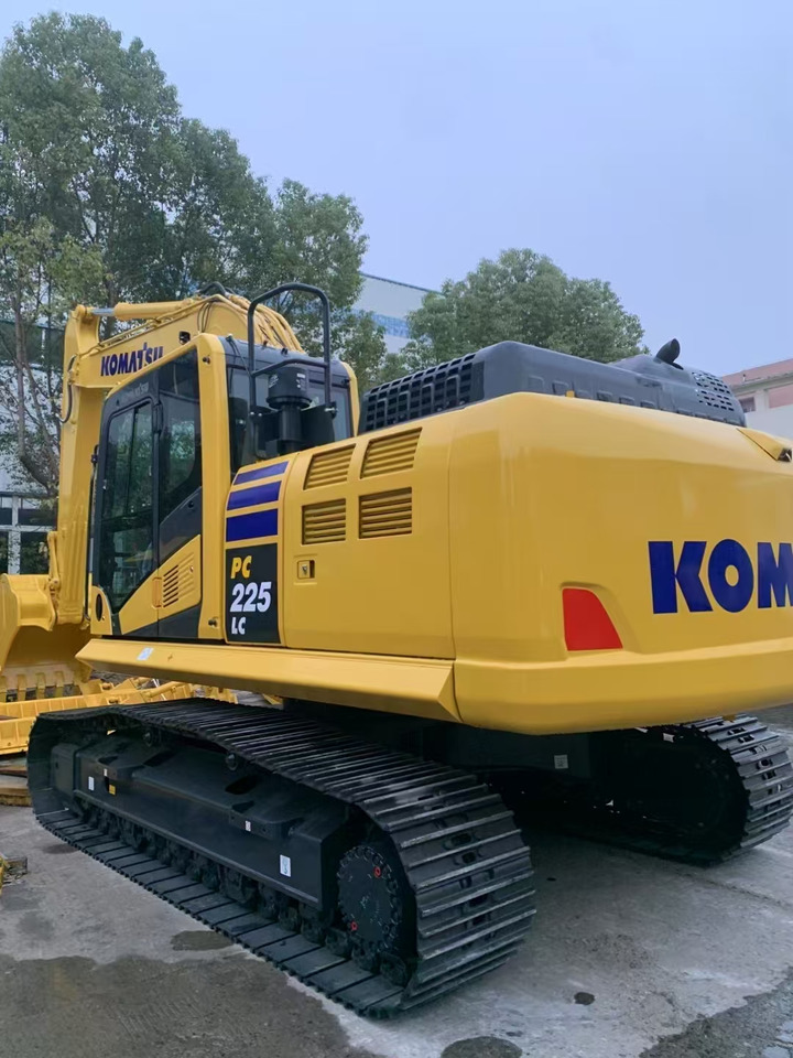 KOMATSU PC225 - Excavadora de cadenas: foto 1 KOMATSU PC225 - Excavadora de cadenas: foto 1