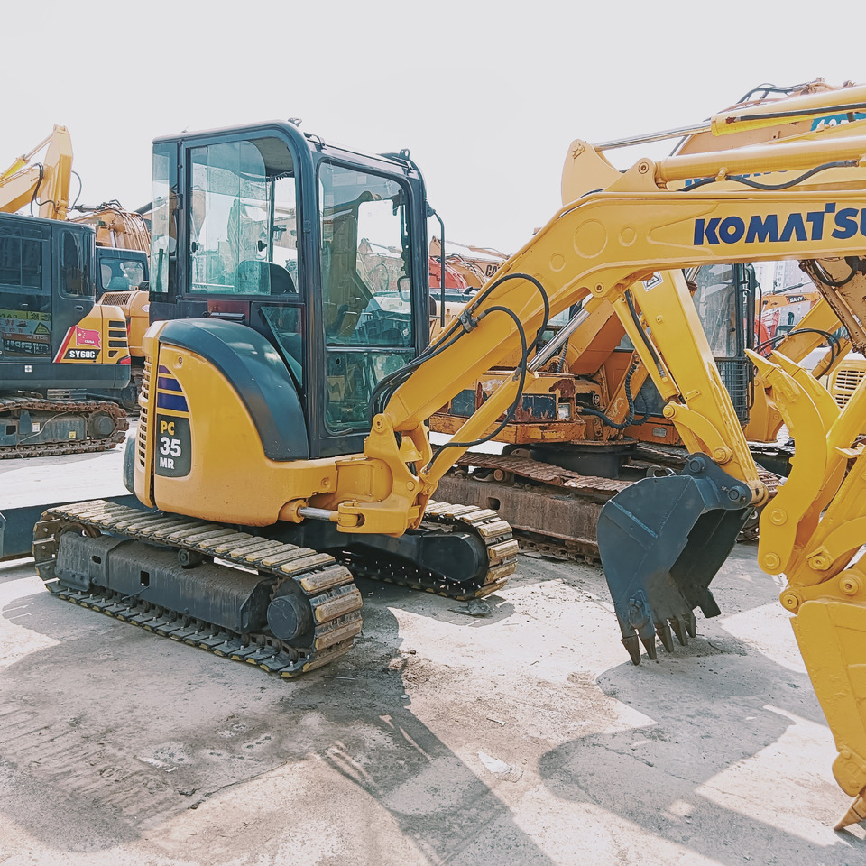 KOMATSU PC35MR - Excavadora de cadenas: foto 4 KOMATSU PC35MR - Excavadora de cadenas: foto 4