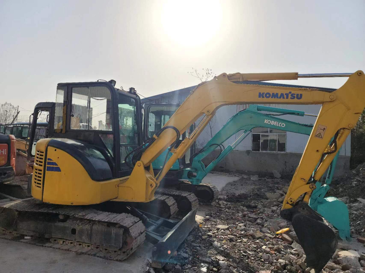KOMATSU PC55EPA - Excavadora de cadenas: foto 2 KOMATSU PC55EPA - Excavadora de cadenas: foto 2
