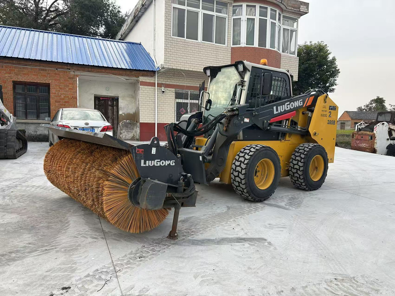 Liugong 385B Skid Steer Loader Click for Discount - Minicargadora: foto 1 Liugong 385B Skid Steer Loader Click for Discount - Minicargadora: foto 1
