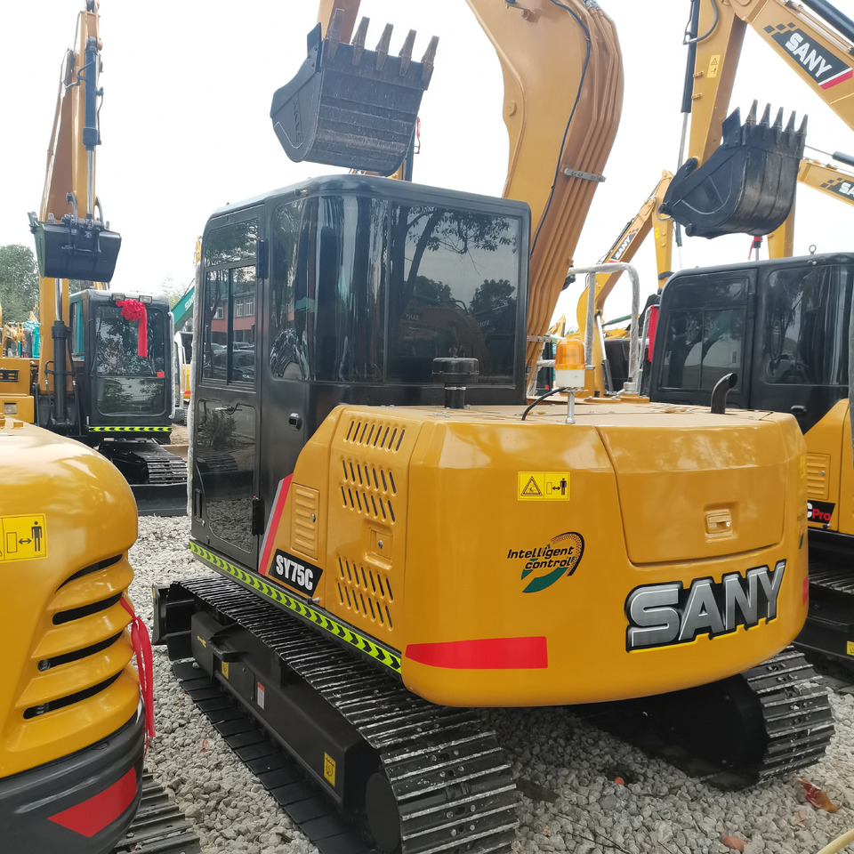 SANY SY75C - Excavadora de cadenas: foto 4 SANY SY75C - Excavadora de cadenas: foto 4