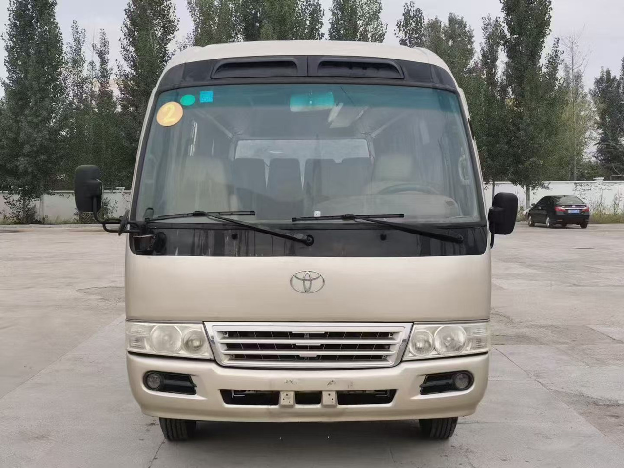 Minibús, Furgoneta de pasajeros TOYOTA Coaster Mini Bus Good Conditon Automatic Doors Negotiable: foto 6