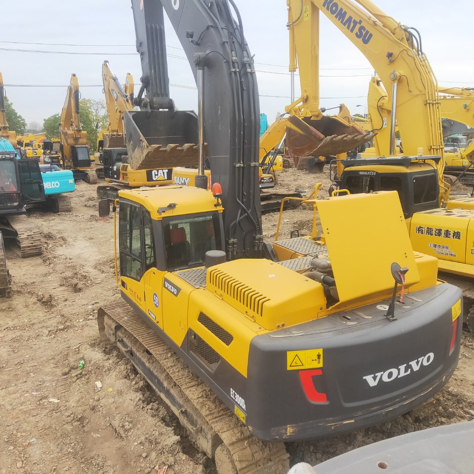 VOLVO EC300D - Excavadora de cadenas: foto 1 VOLVO EC300D - Excavadora de cadenas: foto 1