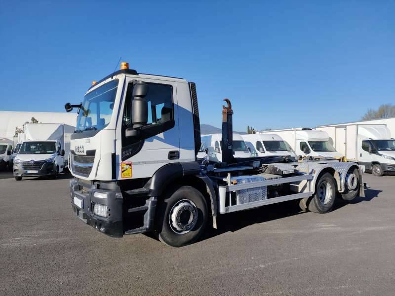 Camion Porteur STRALIS X-WAY AD260 S36 26 TONNES 360 CV AMPLIROLL 6X2 - Camión multibasculante: foto 3 Camion Porteur STRALIS X-WAY AD260 S36 26 TONNES 360 CV AMPLIROLL 6X2 - Camión multibasculante: foto 3