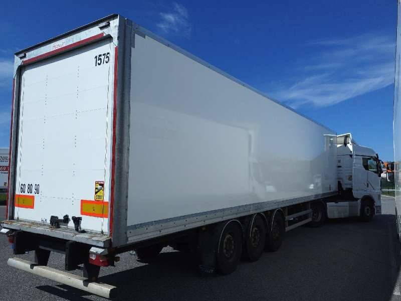 Semi-remorque 3 Essieux SEMI RECONDITONNEE -38 TONNES PORTE RELEVANTE - Semirremolque caja cerrada: foto 1 Semi-remorque 3 Essieux SEMI RECONDITONNEE -38 TONNES PORTE RELEVANTE - Semirremolque caja cerrada: foto 1