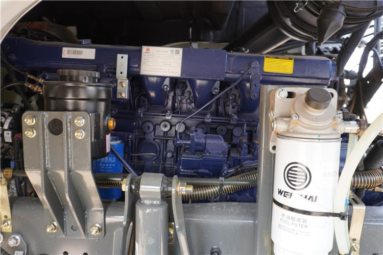 SINOTRUK Howo 430 Truck Head for Sale In Zambia - Cabeza tractora: foto 3 SINOTRUK Howo 430 Truck Head for Sale In Zambia - Cabeza tractora: foto 3