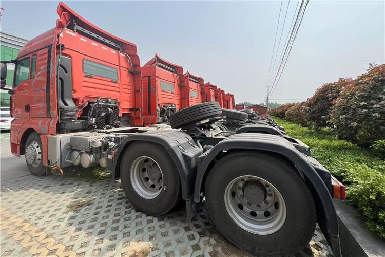 SINOTRUK Used Sitrak Truck Head for Sale In Guinea - Cabeza tractora: foto 5 SINOTRUK Used Sitrak Truck Head for Sale In Guinea - Cabeza tractora: foto 5