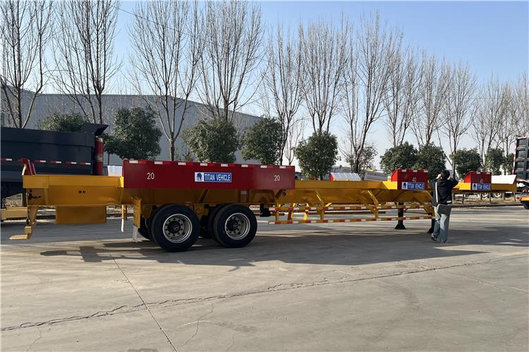 TITAN 20/40FT Terminal Trailer for Sale In Uganda - Semirremolque portacontenedore/ Intercambiable: foto 4 TITAN 20/40FT Terminal Trailer for Sale In Uganda - Semirremolque portacontenedore/ Intercambiable: foto 4