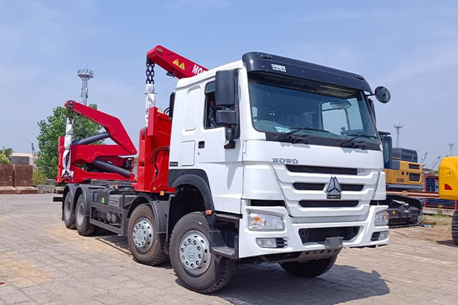 XCMG XCMG Side Loader Truck Container for Sale in Barbados - Camión portacontenedore/ Intercambiable: foto 1 XCMG XCMG Side Loader Truck Container for Sale in Barbados - Camión portacontenedore/ Intercambiable: foto 1
