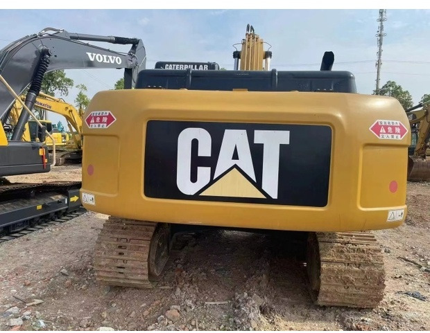 2022 Caterpillar 330D2 - Excavadora de cadenas: foto 3 2022 Caterpillar 330D2 - Excavadora de cadenas: foto 3