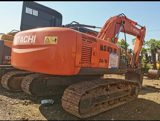 2024 Hitachi ZX240 - Excavadora de cadenas: foto 1 2024 Hitachi ZX240 - Excavadora de cadenas: foto 1