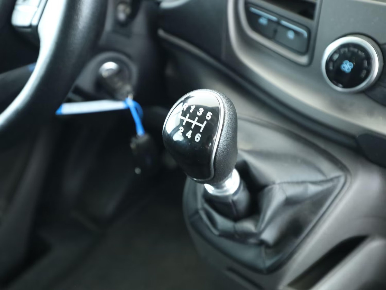 Furgoneta, Furgoneta combi Ford FT 310 2.0: foto 15