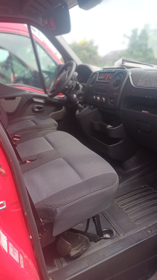A vendre RENAULT MASTER année 2012. - Ambulancia: foto 5 A vendre RENAULT MASTER année 2012. - Ambulancia: foto 5