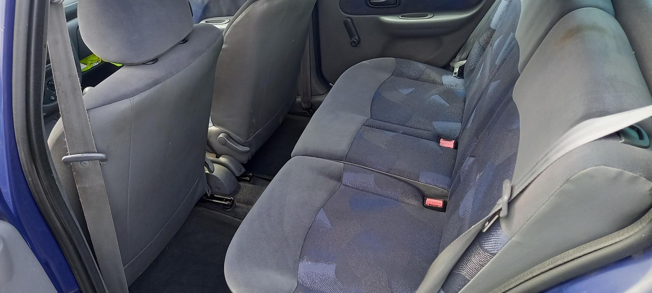 CLIO SANS CONTROLE TECHNIQUE - Coche: foto 4 CLIO SANS CONTROLE TECHNIQUE - Coche: foto 4