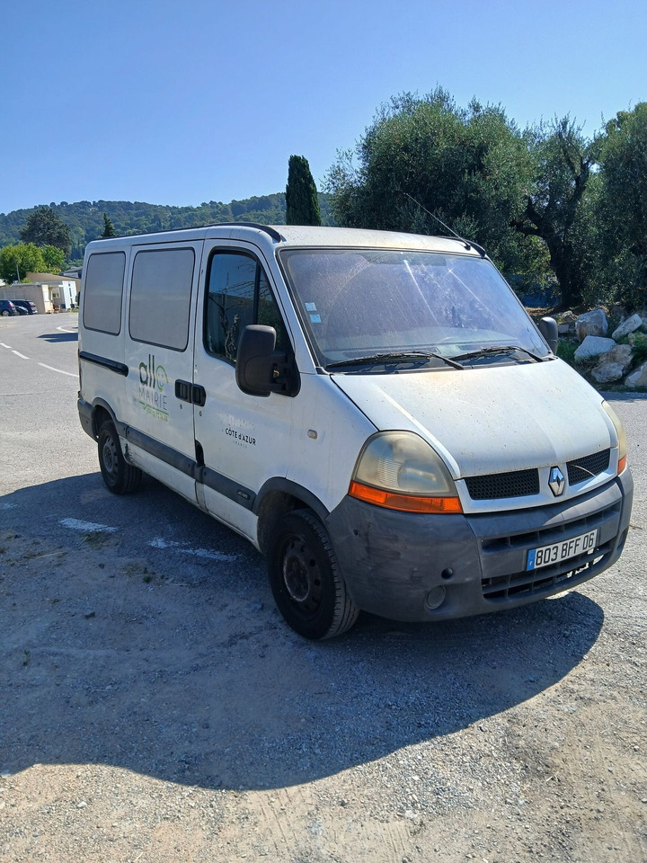 FOURGON RENAULT MASTER NON ROULANT . - Furgón: foto 3 FOURGON RENAULT MASTER NON ROULANT . - Furgón: foto 3
