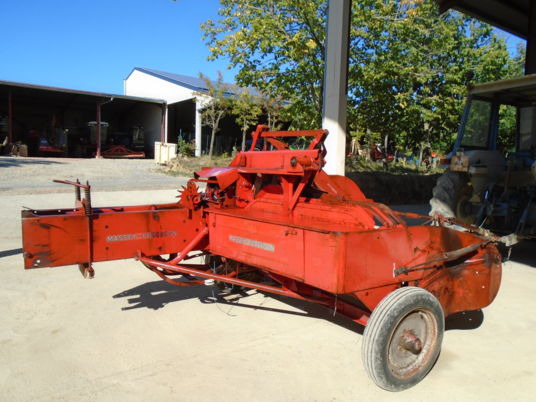 Massey Ferguson 10-8 - Empacadora de pacas cuadradas: foto 5 Massey Ferguson 10-8 - Empacadora de pacas cuadradas: foto 5