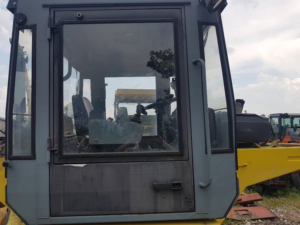 Bomag BW 184 AD - Cabina para Maquinaria de construcción: foto 1 Bomag BW 184 AD - Cabina para Maquinaria de construcción: foto 1