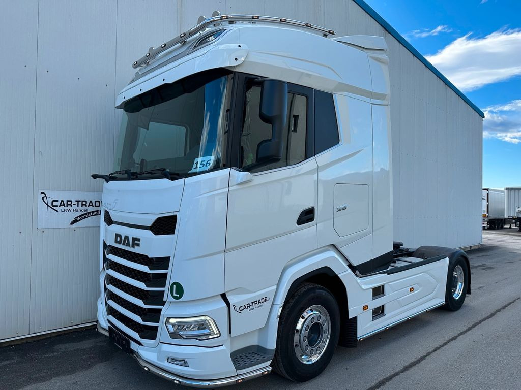 DAF XG 530 Retarder Standklima 3 Jahre Garantie DAF XG 530 Retarder Standklima 3 Jahre Garantie - Cabeza tractora: foto 1 DAF XG 530 Retarder Standklima 3 Jahre Garantie DAF XG 530 Retarder Standklima 3 Jahre Garantie - Cabeza tractora: foto 1