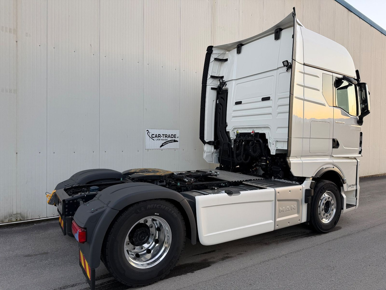 MAN TGX18.540 ALU/LED/2-Hyd - Cabeza tractora: foto 3 MAN TGX18.540 ALU/LED/2-Hyd - Cabeza tractora: foto 3