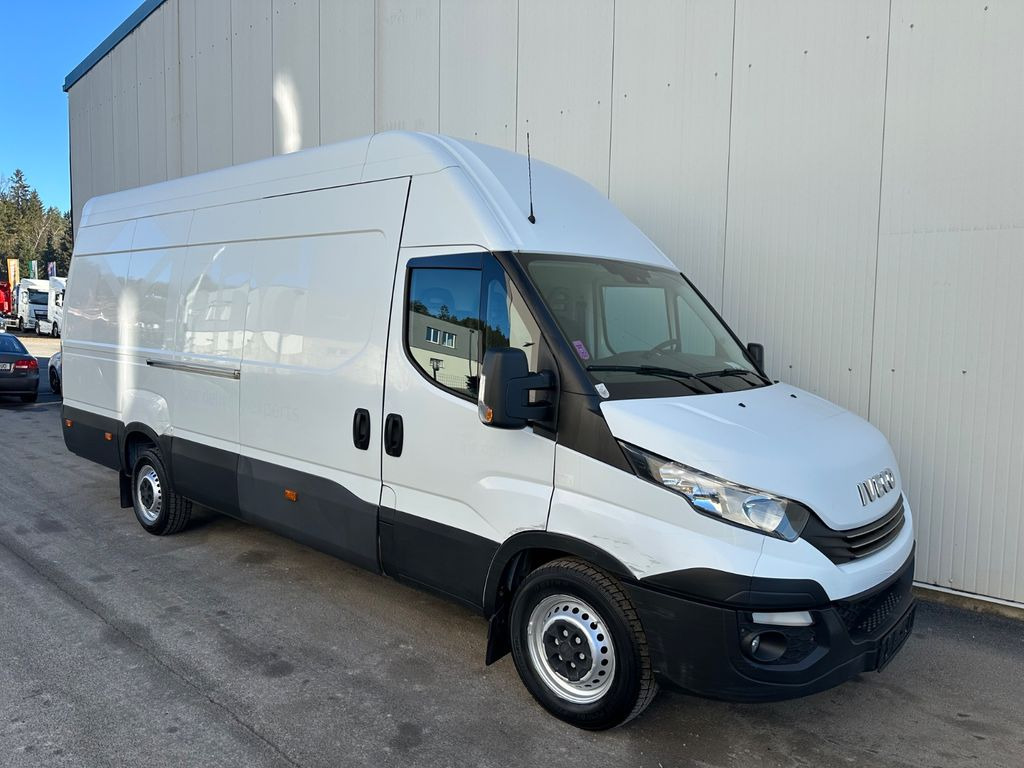 Iveco Daily 35S14 MAXI L4H3 HiMatic Iveco Daily 35S14 MAXI L4H3 HiMatic - Furgón: foto 2 Iveco Daily 35S14 MAXI L4H3 HiMatic Iveco Daily 35S14 MAXI L4H3 HiMatic - Furgón: foto 2