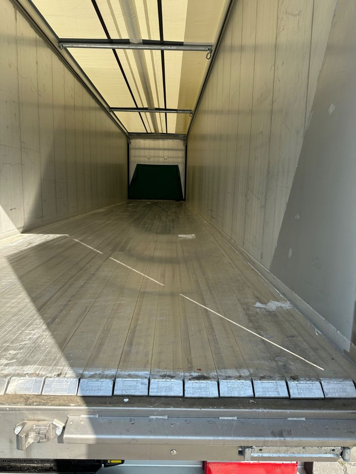 Kraker CF-200ZL Lift 92m³ Müllplane - Semirremolque piso movil: foto 5 Kraker CF-200ZL Lift 92m³ Müllplane - Semirremolque piso movil: foto 5