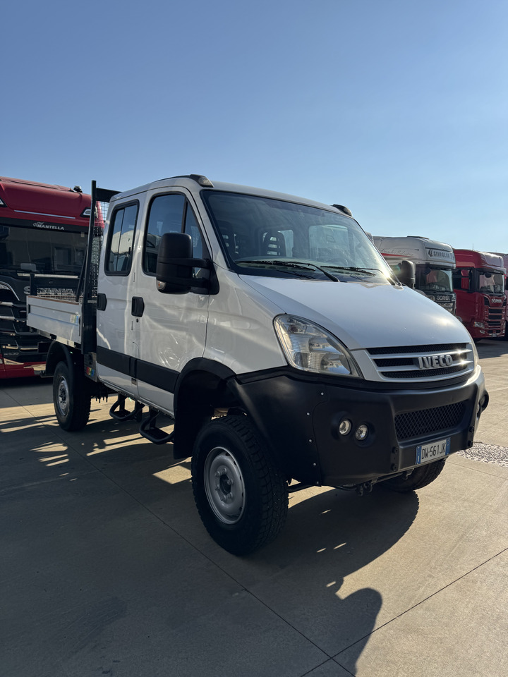 IVECO Daily 4X4 - Furgoneta caja abierta: foto 3 IVECO Daily 4X4 - Furgoneta caja abierta: foto 3