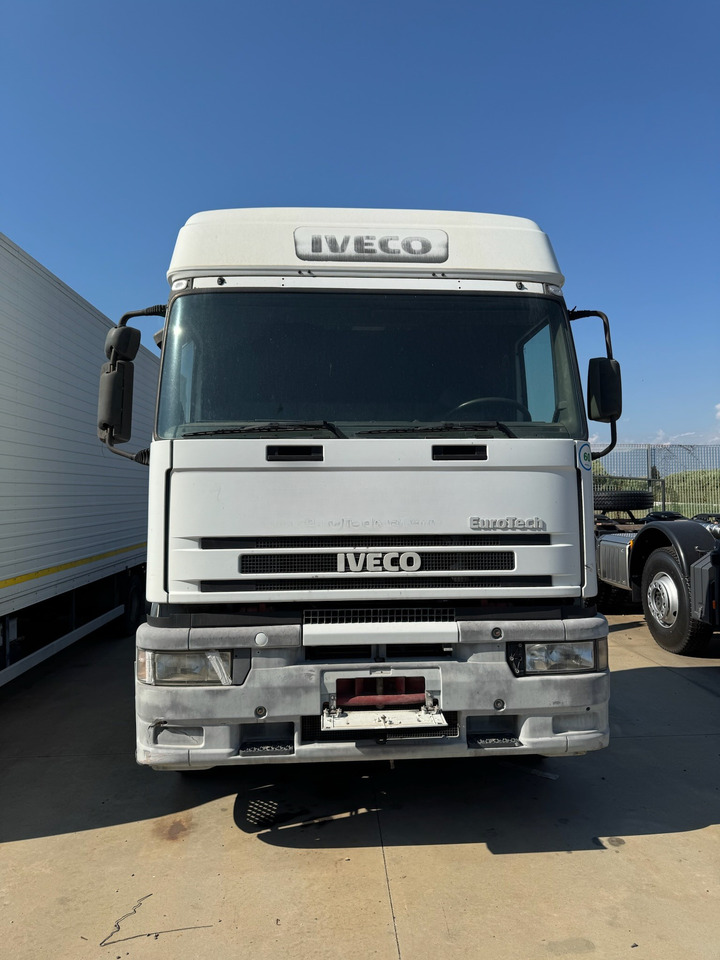 IVECO MAGIRUS 240E42 Gancio Scarrabile - Camión caja abierta: foto 1 IVECO MAGIRUS 240E42 Gancio Scarrabile - Camión caja abierta: foto 1