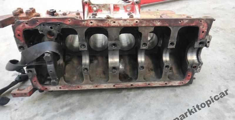SILNIK PERKINS 6 CYLI KRATER BLOK DÓŁ SILNIKA - Motor para Camión: foto 2 SILNIK PERKINS 6 CYLI KRATER BLOK DÓŁ SILNIKA - Motor para Camión: foto 2