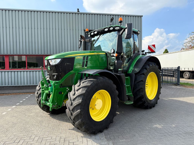 John Deere 6250R Premium Edition Autopowr - Tractor: foto 1 John Deere 6250R Premium Edition Autopowr - Tractor: foto 1