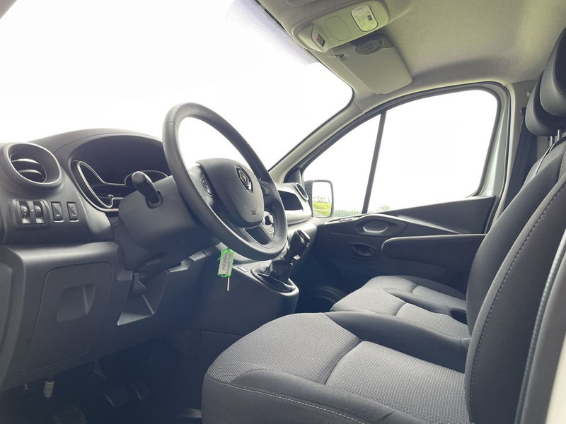 Furgoneta pequeña Renault Trafic 1.6 dCi E6 Comfort 3 Zits BPM Vrij! Lease €256 p/m, Airco, Navi, PDC, Cruise controle, Onderhoudshistorie aanwezig: foto 8