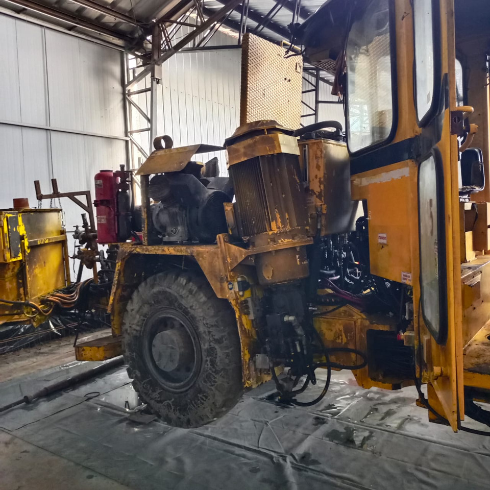 Maquinaria para minería EPIROC BOOMER 282S: foto 10 Maquinaria para minería EPIROC BOOMER 282S: foto 10