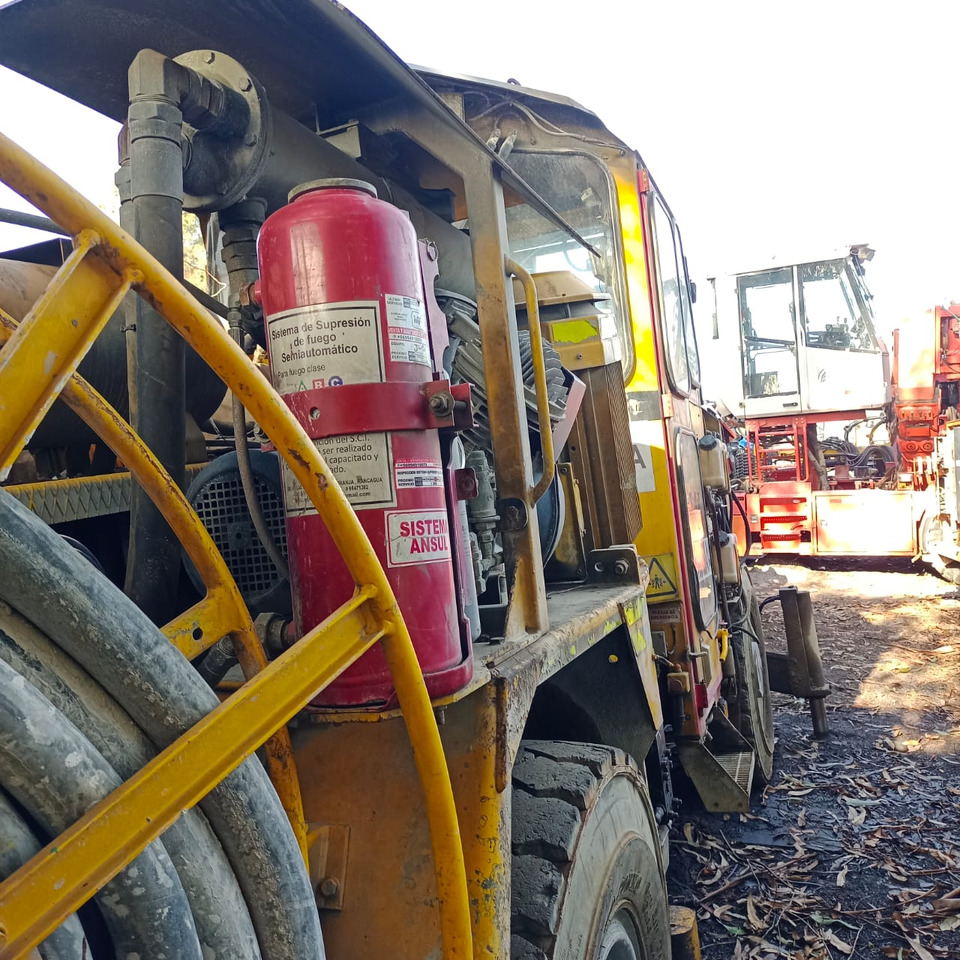 Maquinaria para minería EPIROC BOOMER 282S: foto 16 Maquinaria para minería EPIROC BOOMER 282S: foto 16