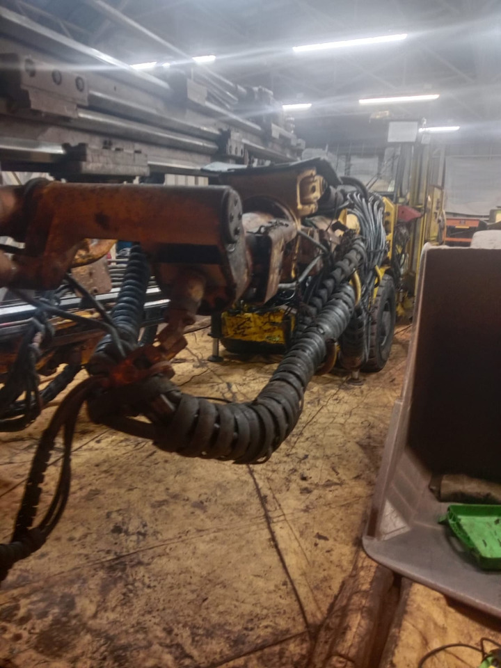 Maquinaria para minería EPIROC BOOMER 282S: foto 25 Maquinaria para minería EPIROC BOOMER 282S: foto 25