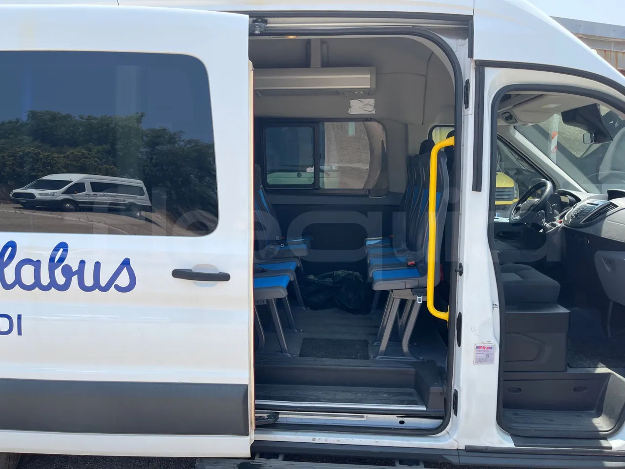 Minibús, Furgoneta de pasajeros Ford Transit: foto 14