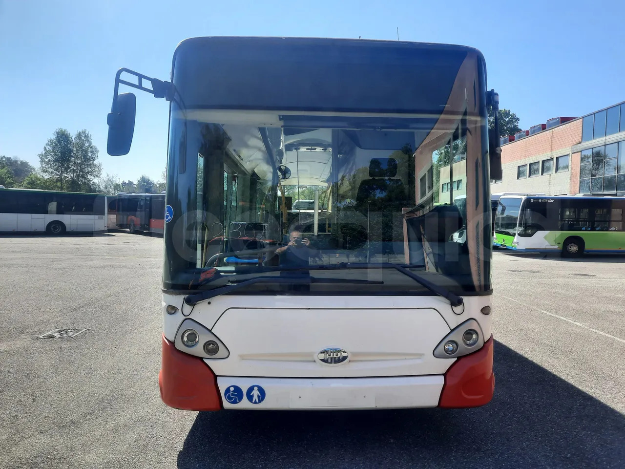 Heuliez GX127 - Autobús urbano: foto 2 Heuliez GX127 - Autobús urbano: foto 2