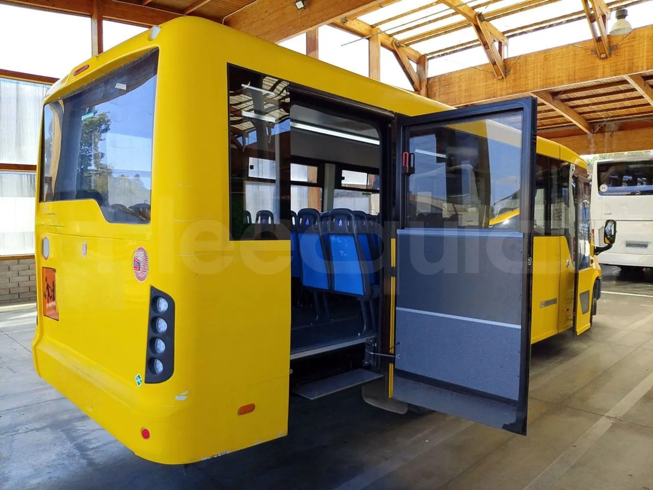 Autobús escolar Iveco Indcar: foto 8