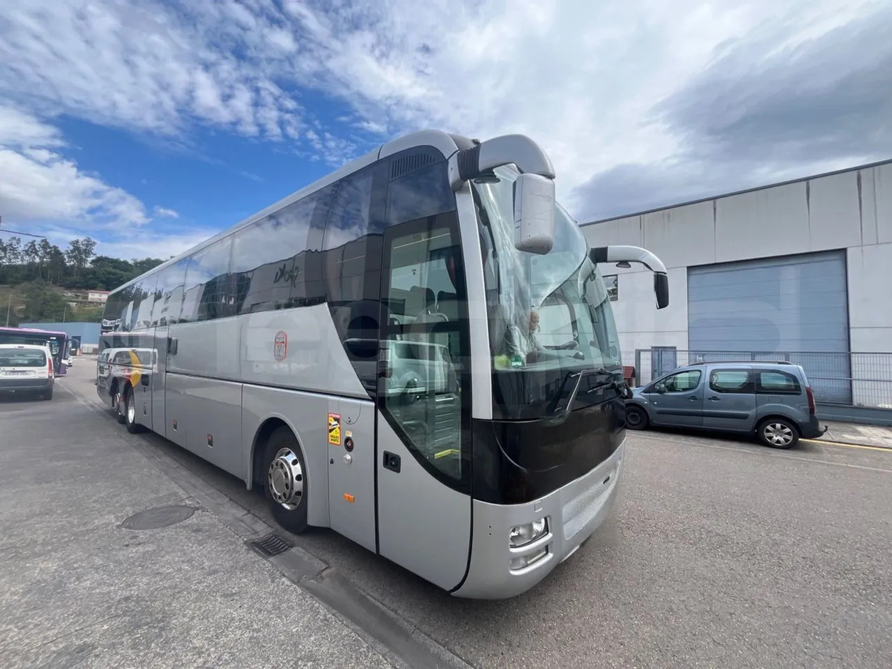 Man Lion's Coach - Autocar: foto 1 Man Lion's Coach - Autocar: foto 1