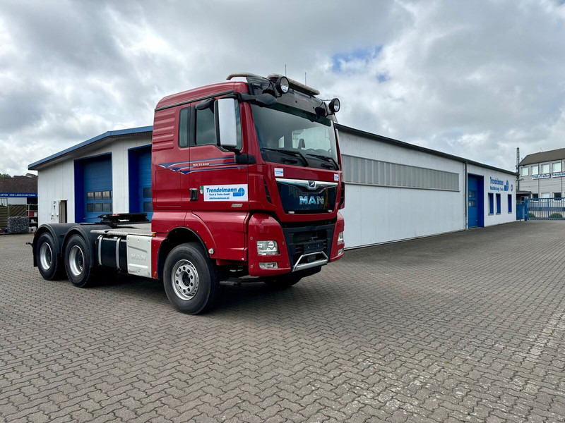 MAN TGS 33.640 6x4 Kipphydraulic-Retarder - Cabeza tractora: foto 3 MAN TGS 33.640 6x4 Kipphydraulic-Retarder - Cabeza tractora: foto 3