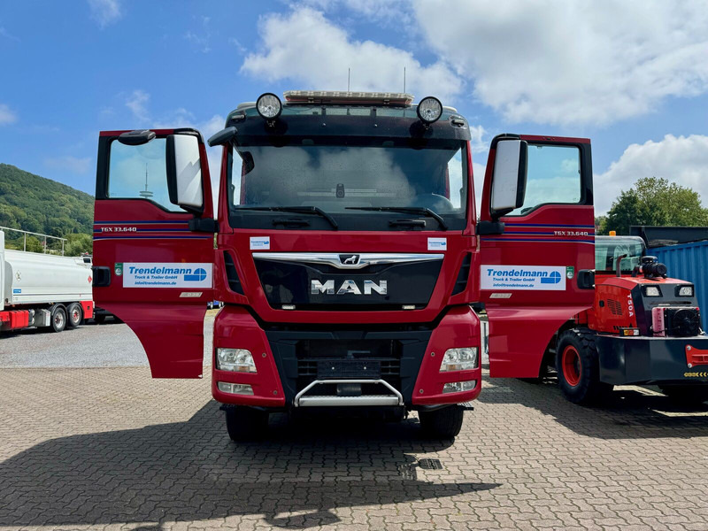 MAN TGS 33.640 6x4 Kipphydraulic-Retarder - Cabeza tractora: foto 1 MAN TGS 33.640 6x4 Kipphydraulic-Retarder - Cabeza tractora: foto 1