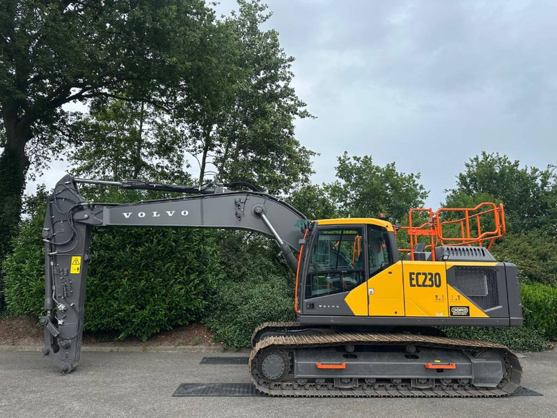 Volvo EC 220 EL - Excavadora de cadenas: foto 1 Volvo EC 220 EL - Excavadora de cadenas: foto 1