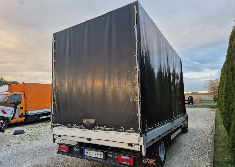 Iveco 35C14 - Furgoneta caja abierta: foto 4 Iveco 35C14 - Furgoneta caja abierta: foto 4