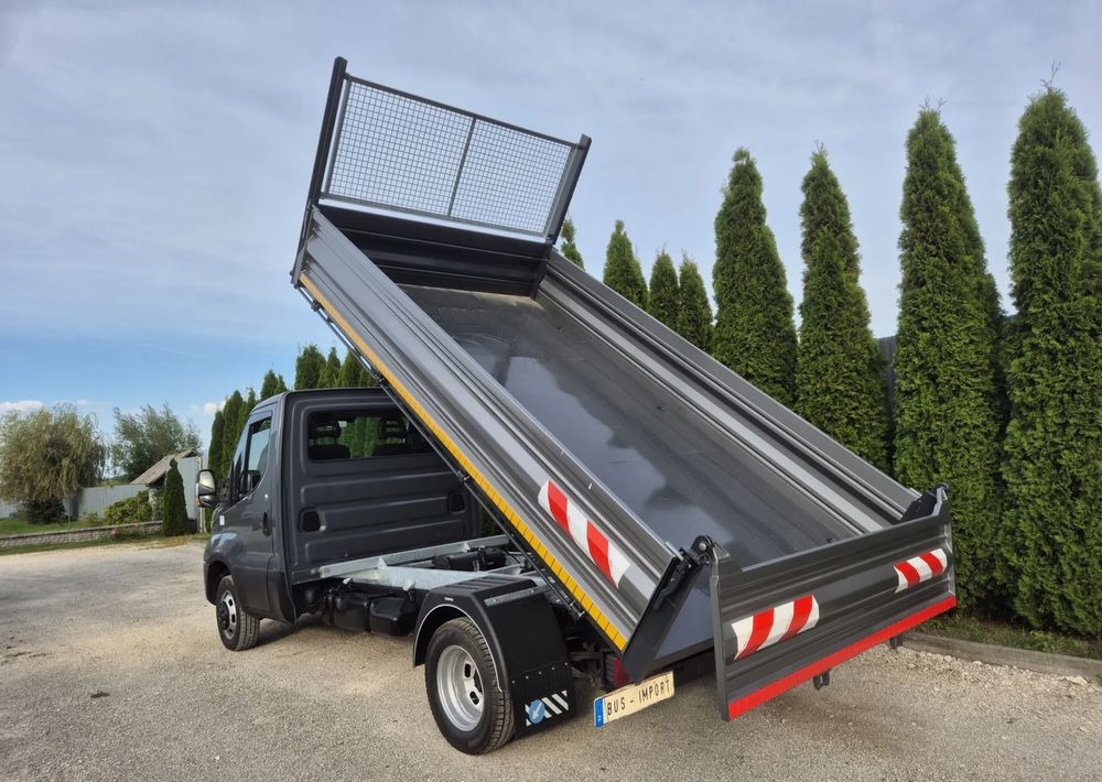 Iveco 35C15 3.0 150KM - Furgoneta basculante: foto 3 Iveco 35C15 3.0 150KM - Furgoneta basculante: foto 3