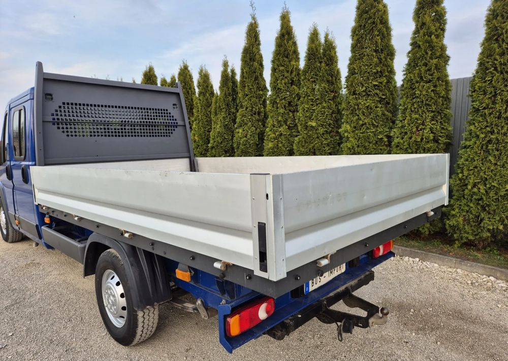 Peugeot Boxer 2.2 150KM brygadówka Maxi wzmocniony koła 16 cali Dubel - Furgoneta combi: foto 3 Peugeot Boxer 2.2 150KM brygadówka Maxi wzmocniony koła 16 cali Dubel - Furgoneta combi: foto 3