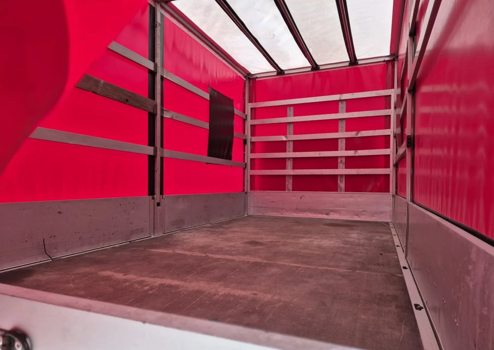 Renault MASTER 2.3 - Furgoneta caja abierta: foto 4 Renault MASTER 2.3 - Furgoneta caja abierta: foto 4