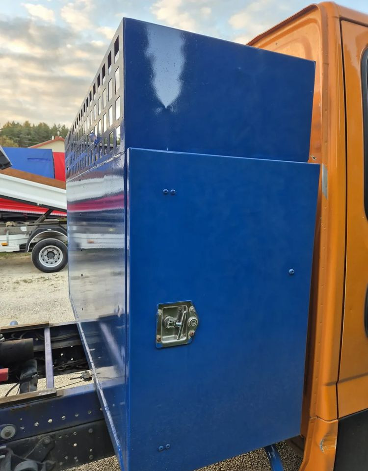 Carrocería basculante Wywrotka, Wywrot, Kiper 2.4m +skrzynka narzędziowa , 2015 rok.: foto 8