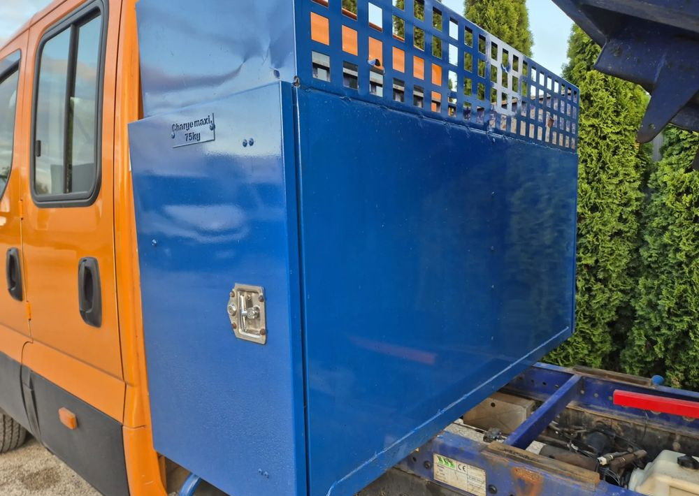 Carrocería basculante Wywrotka, Wywrot, Kiper 2.4m +skrzynka narzędziowa , 2015 rok.: foto 10