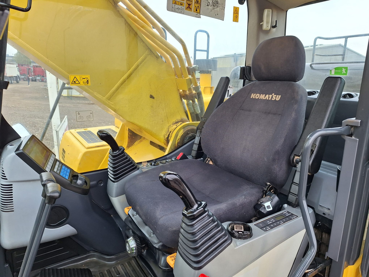 Excavadora de cadenas KOMATSU PC 350 LC - 8MO: foto 15