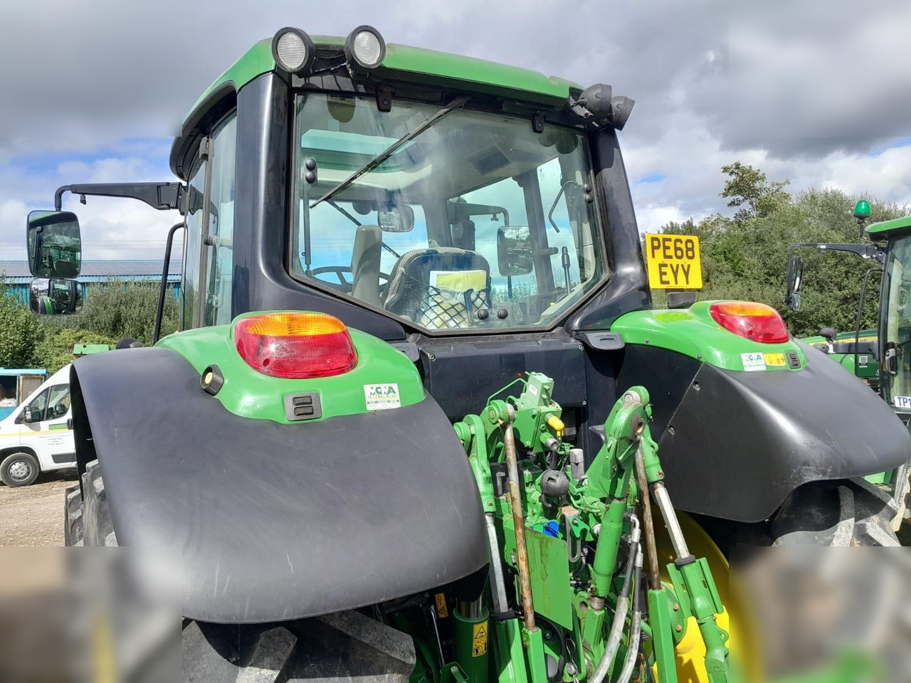 Tractor 2018 JOHN DEERE 6130M: foto 12
