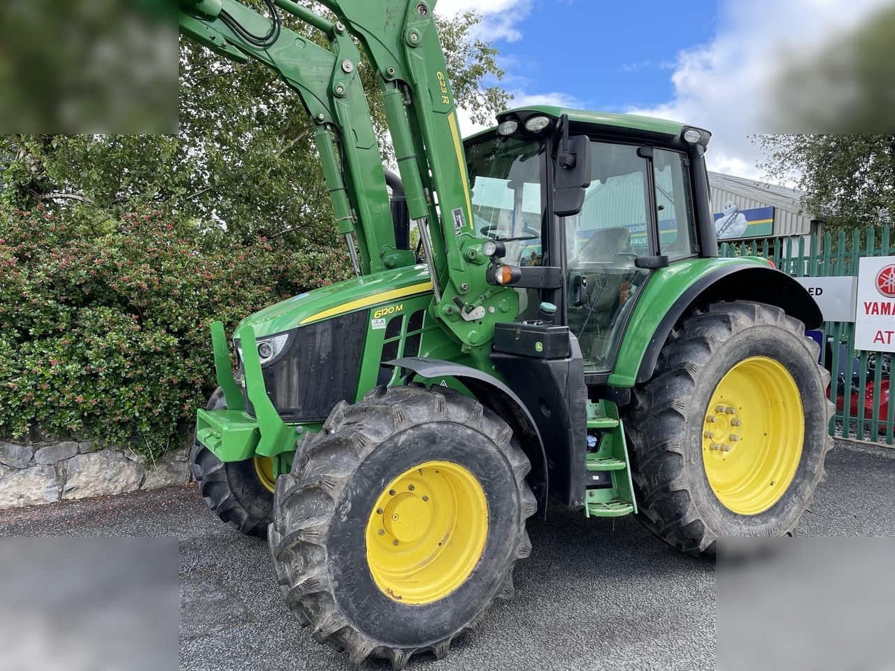 2020 JOHN DEERE 6120M - Tractor: foto 1 2020 JOHN DEERE 6120M - Tractor: foto 1